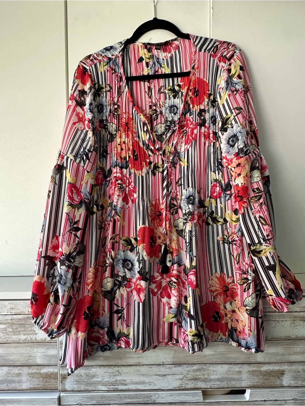 🌸 Melissa Paige XL Floral Striped Boho Blouse Tassel Tie Long Sleeve